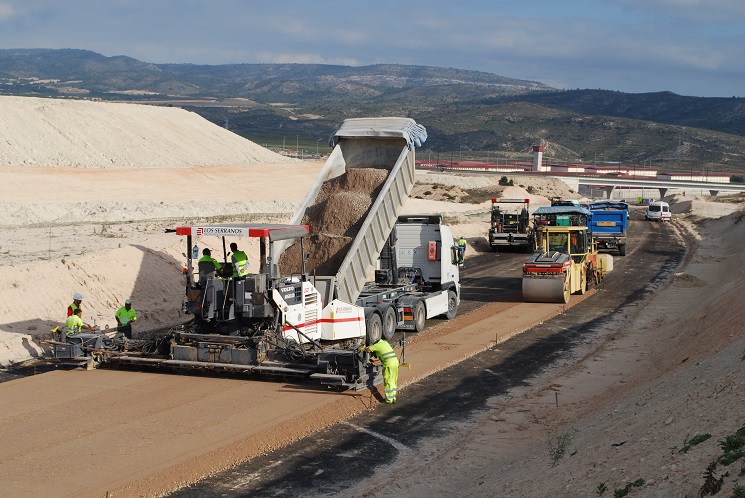 The paperChain project launches the third pilot in La Font de la Figuera variant (Valencia) to improve the sustainability of roads by implementing ashes